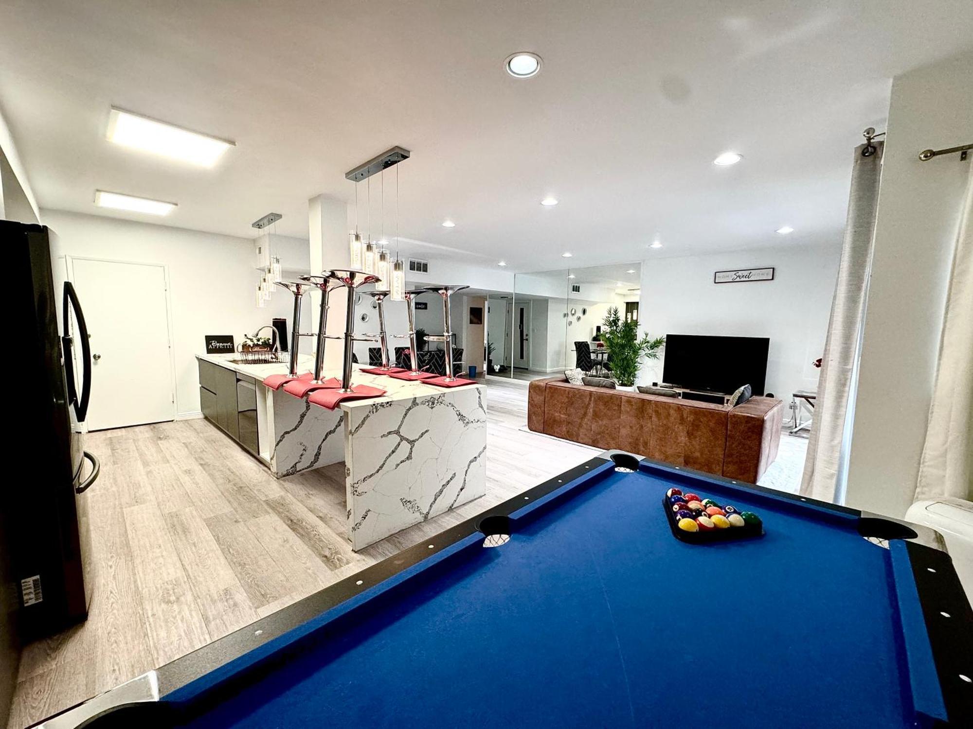 Amazing Large 2 Bedroom West Hollywood Apartment Лос-Анджелес Екстер'єр фото